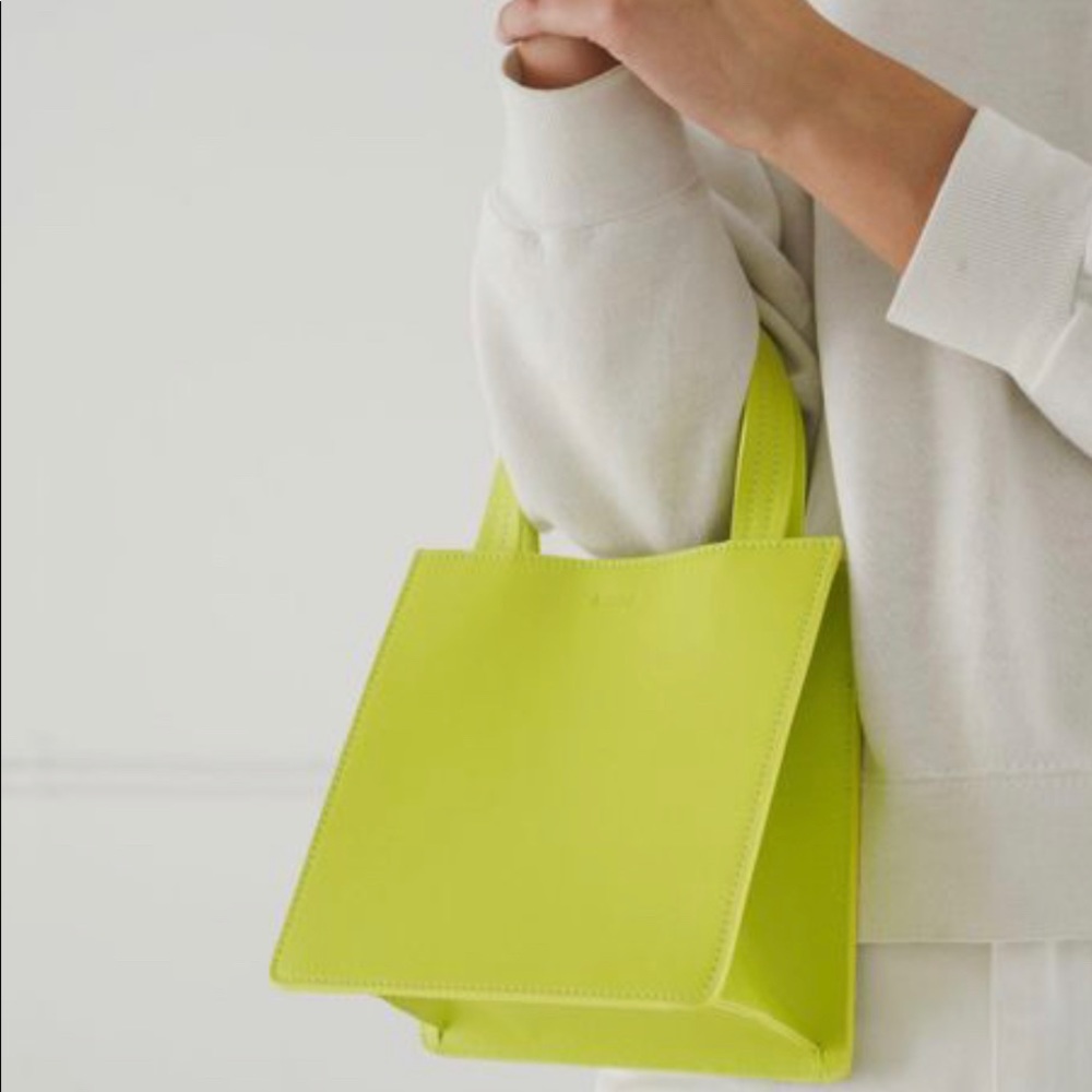 Lime green/chartreuse leather Baggu handbag